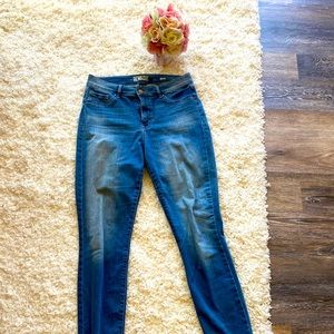 REWASh, skinny mid-rise stretchy jeans.  Size 9.